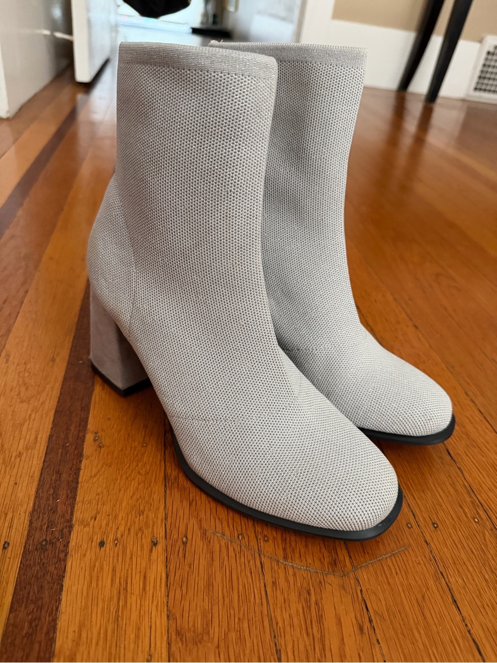 MIA Piana silver knit stretch bootie sparkle holiday boot shoes heels 8.5 NEW